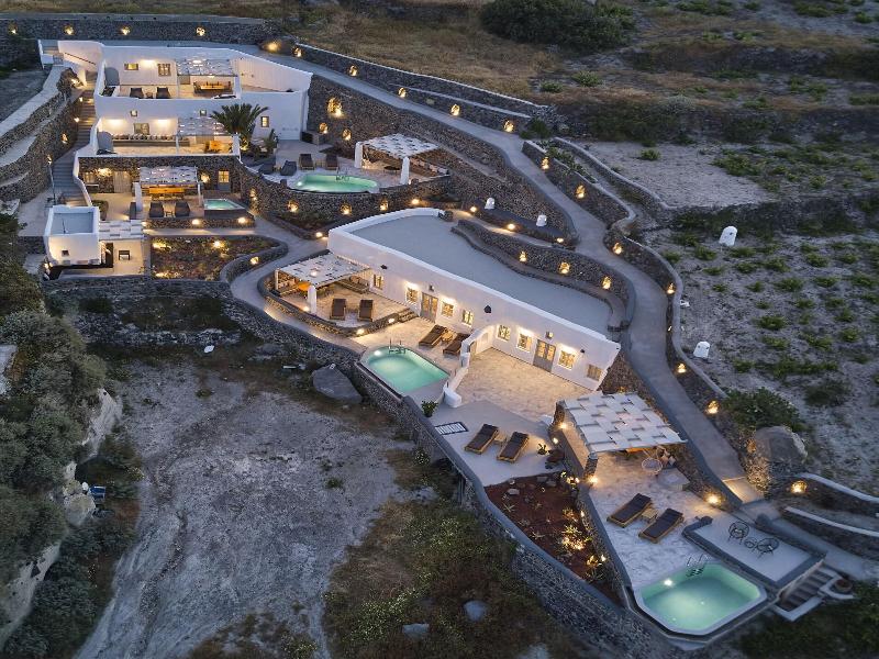 El Verano Suites