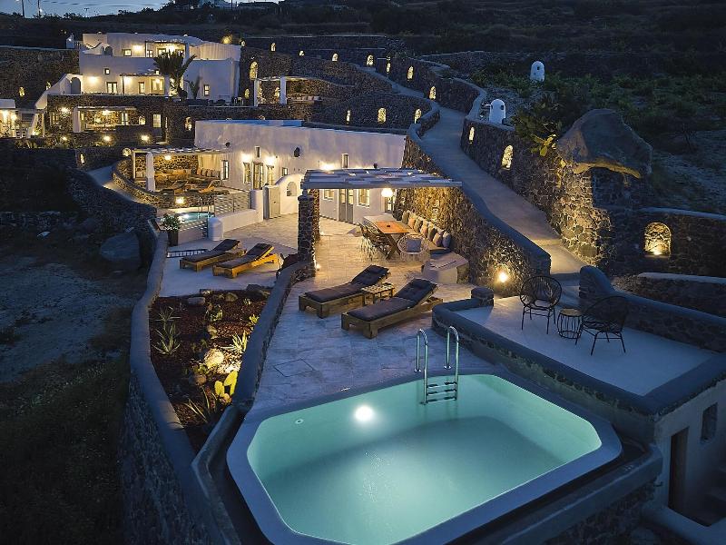 El Verano Suites