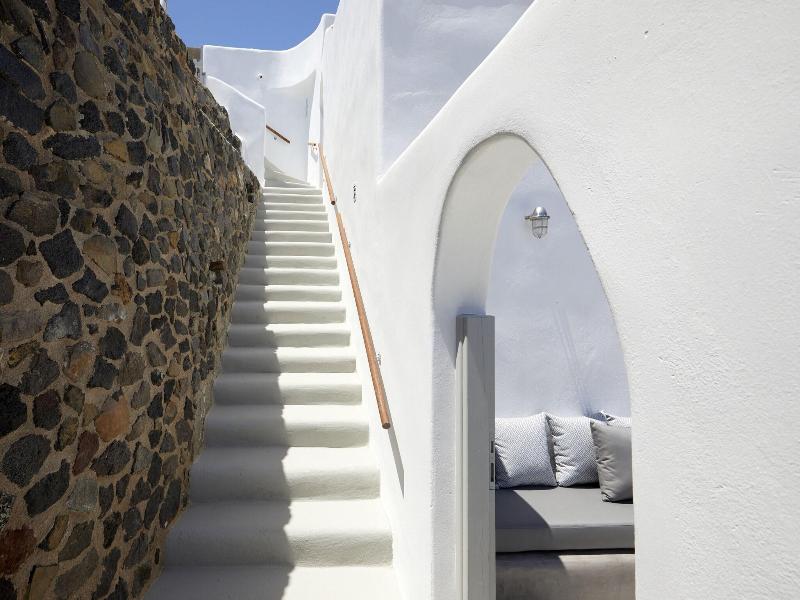 El Verano Suites
