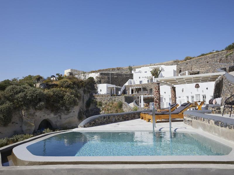 El Verano Suites