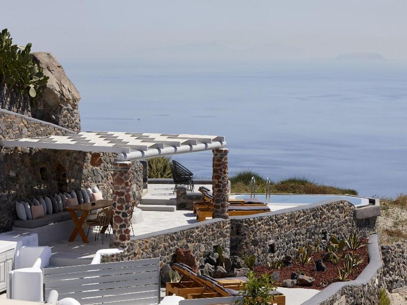 El Verano Suites