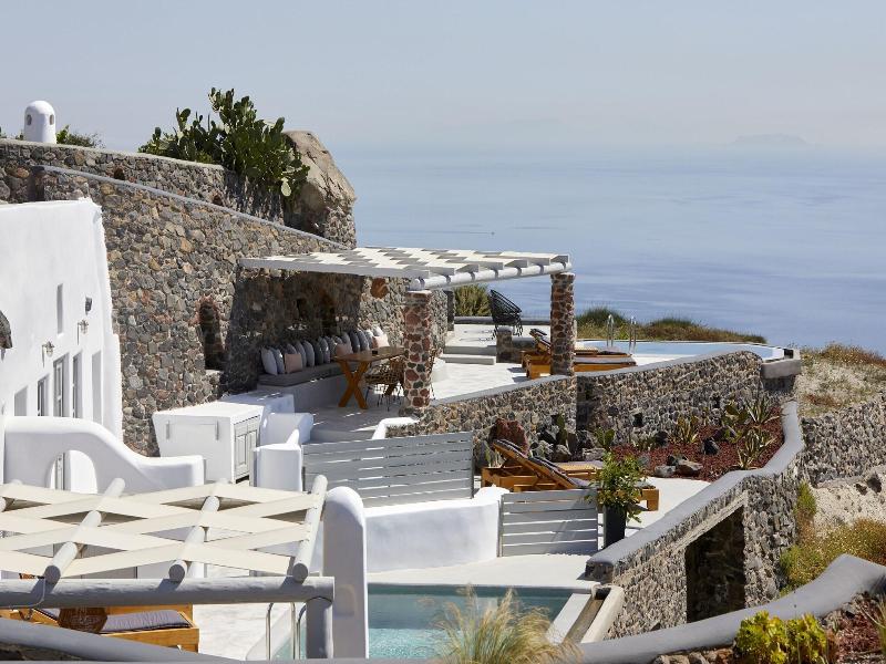 El Verano Suites