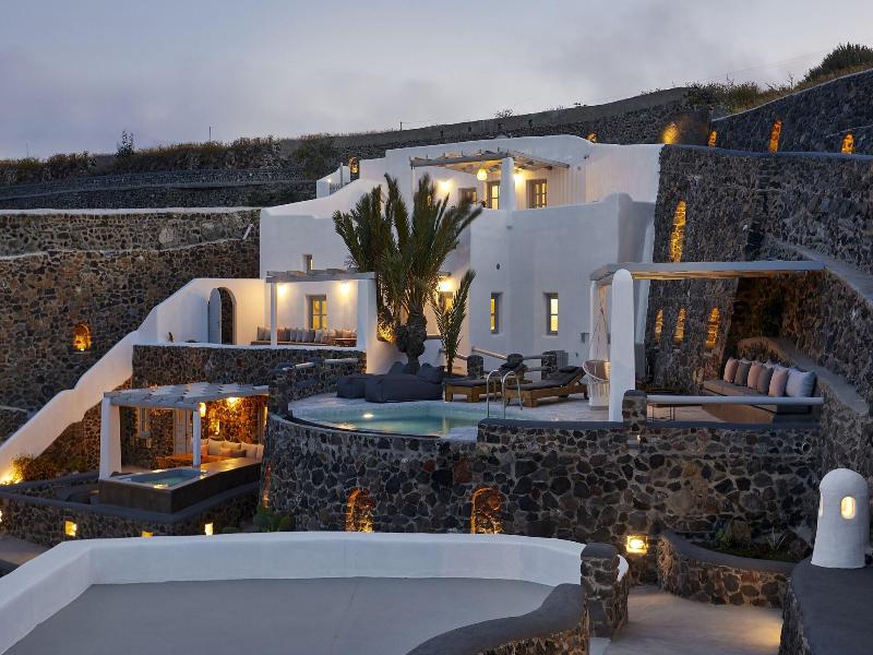 El Verano Suites