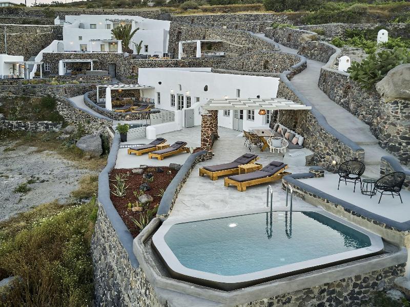 El Verano Suites