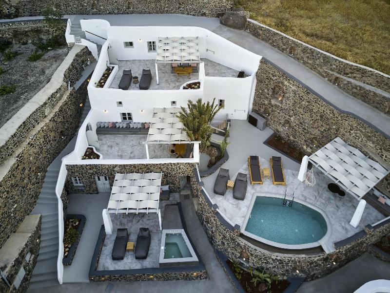 El Verano Suites