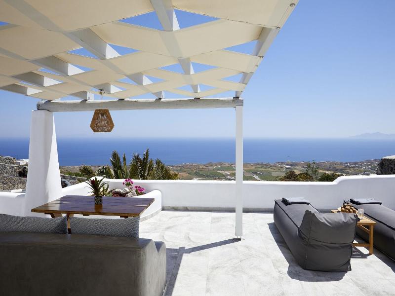 El Verano Suites