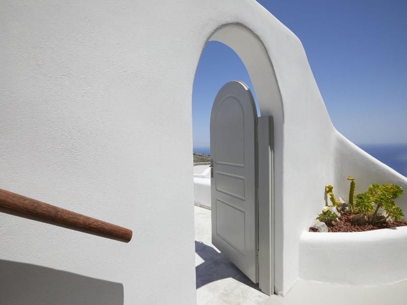 El Verano Suites — photo 35