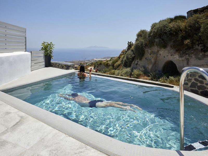 El Verano Suites — photo 13
