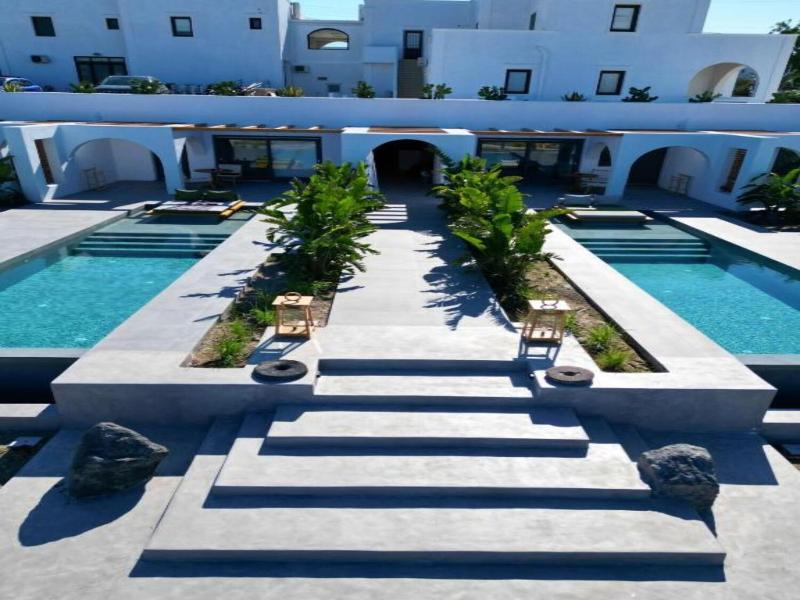 Numa Santorini