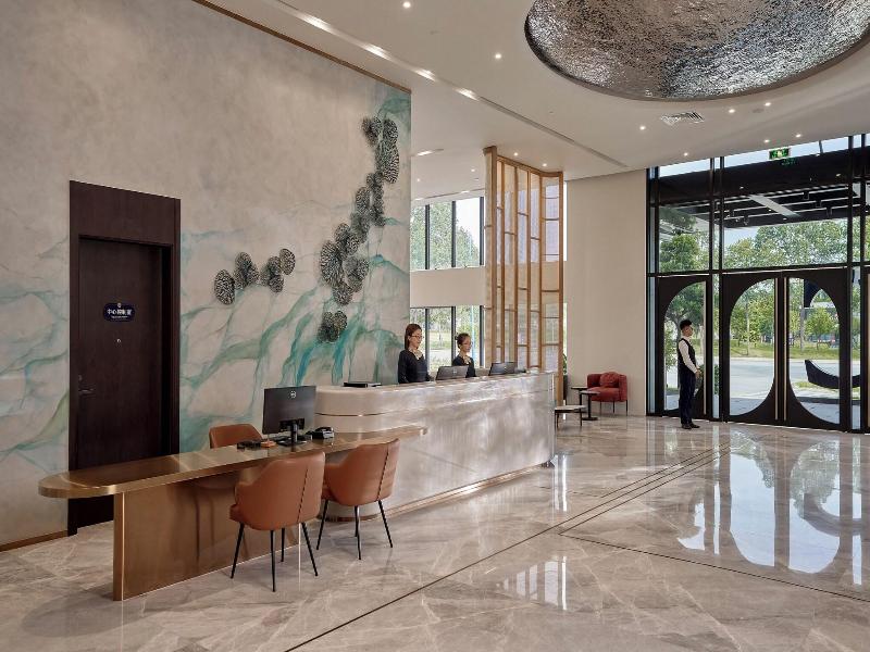 Tc Hotel Binh Duong New City image
