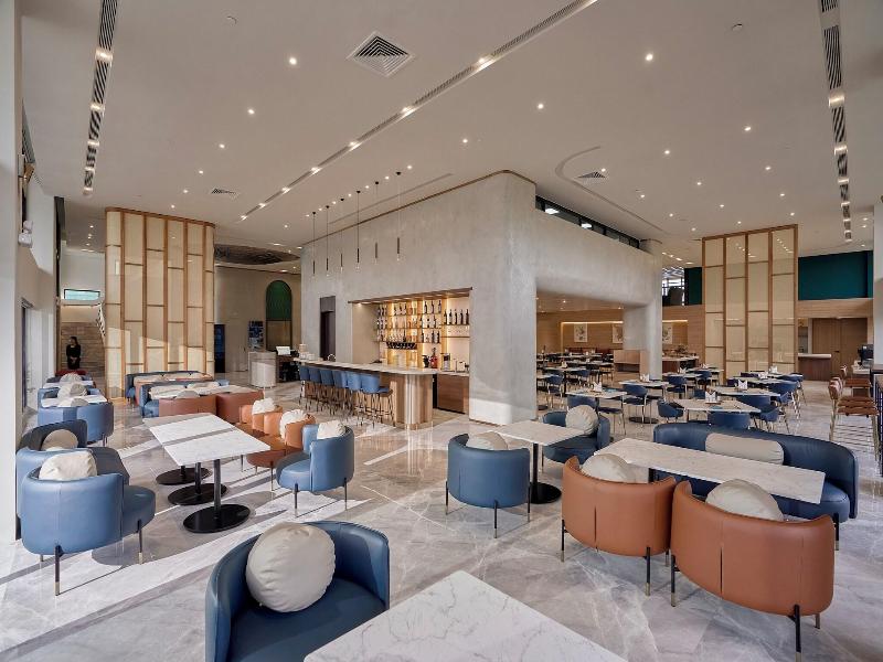 Tc Hotel Binh Duong New City image