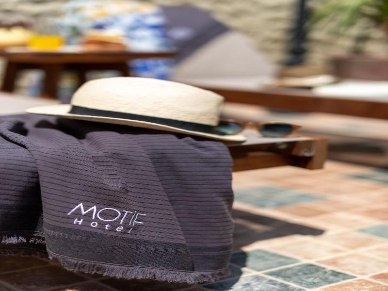 Motif Hotel image