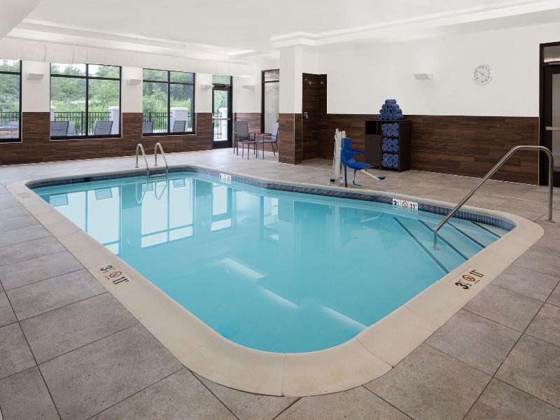 Fairfield Inn Suites Whitsett Greensboro East image