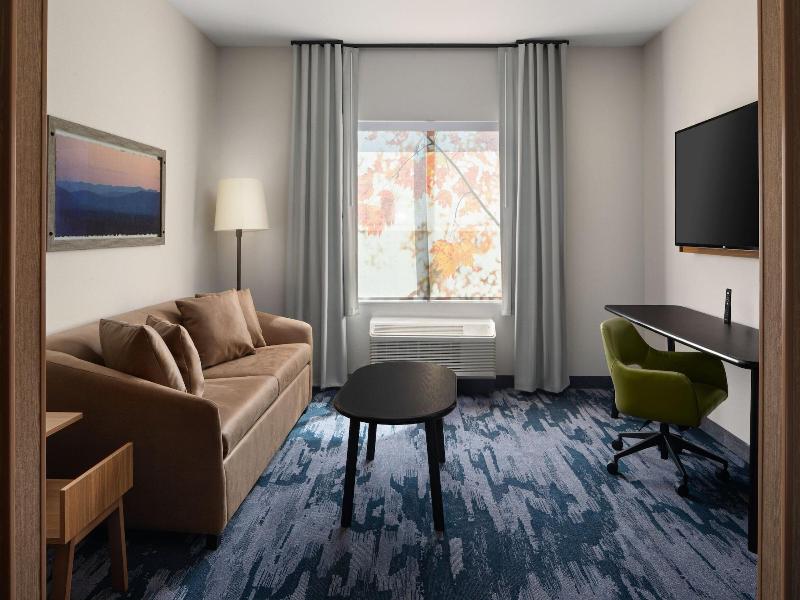 Fairfield Inn Suites Whitsett Greensboro East image