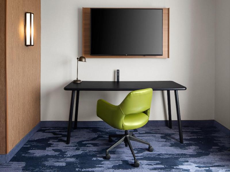 Fairfield Inn Suites Whitsett Greensboro East image