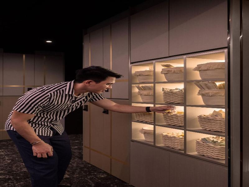 Cube Social Boutique Capsule Hotel image