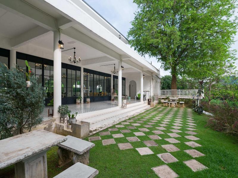 Villa La Flora Kaeng Krachan image