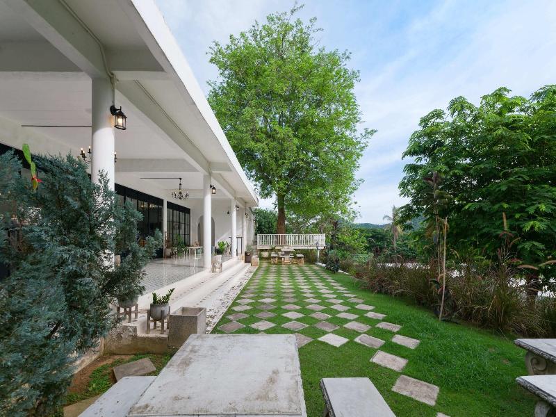 Villa La Flora Kaeng Krachan image