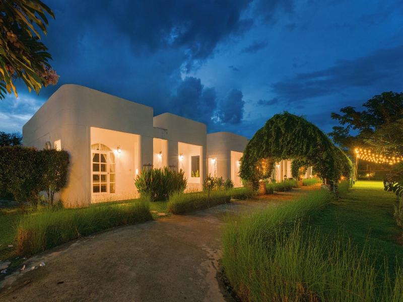Villa La Flora Kaeng Krachan image