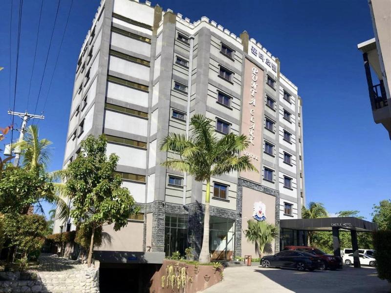 Punta Clark Hotel image