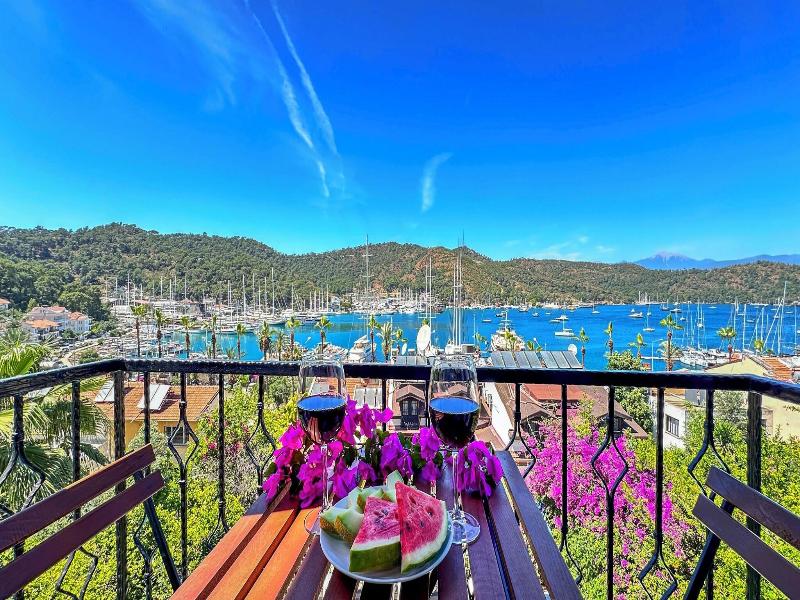 Mykonut Boutique Suites image