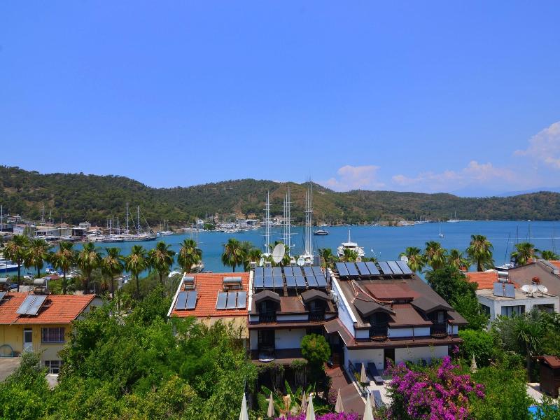 Mykonut Boutique Suites image
