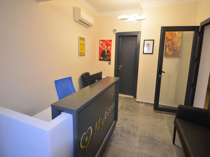 Mykonut Boutique Suites image