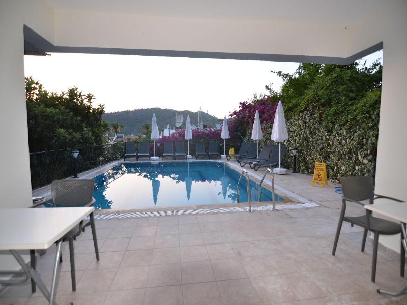 Mykonut Boutique Suites image