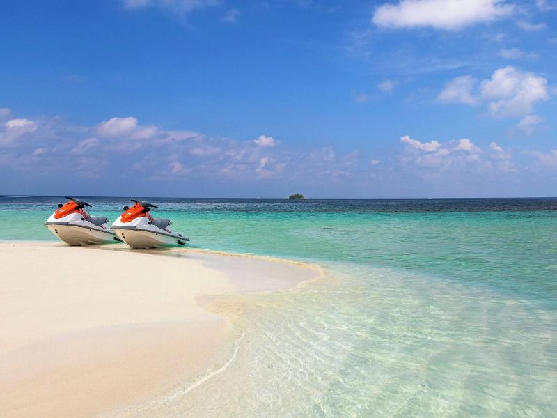 W Maldives image