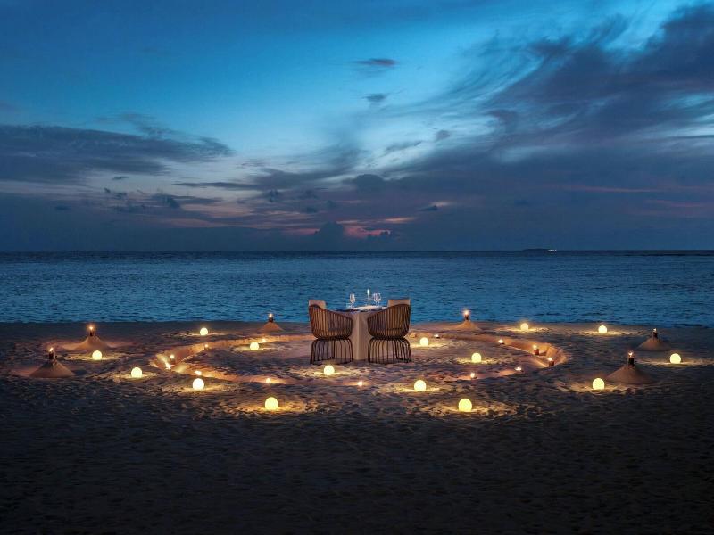 W Maldives image
