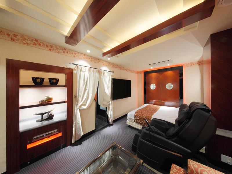 Hotel Cherena Kunitachi Adult Only image