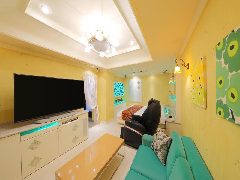 Hotel Cherena Kunitachi Adult Only image