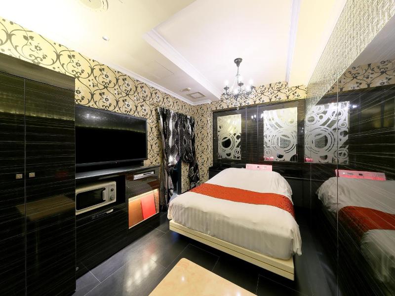 Hotel Cherena Kunitachi Adult Only image