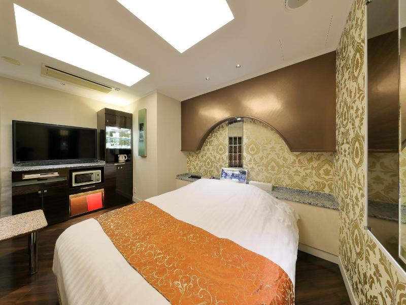 Hotel Cherena Kunitachi Adult Only image