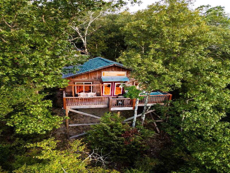 Starlight Haven Hot Springs