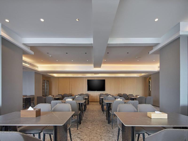 All In Light Luxury Hotel image