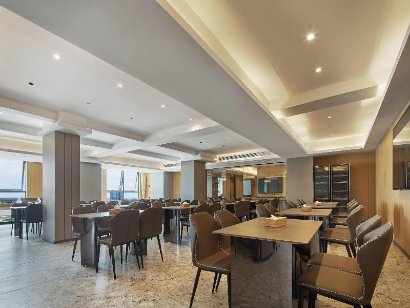 All In Light Luxury Hotel image