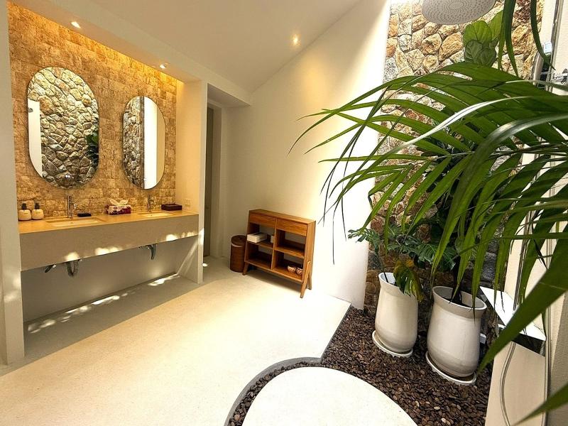 Anzhu Seamate Villa Samui image