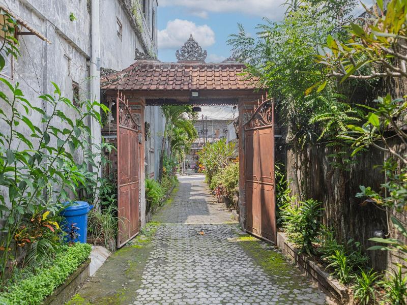Nobody Inn Bali image