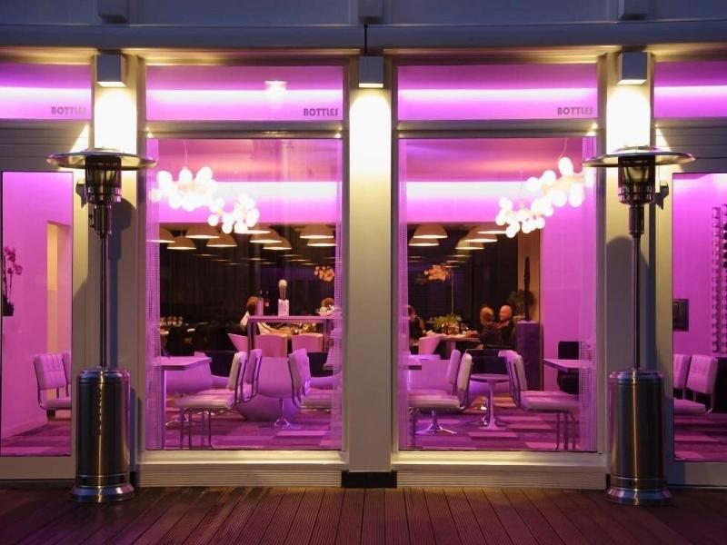 Hotel Royal image