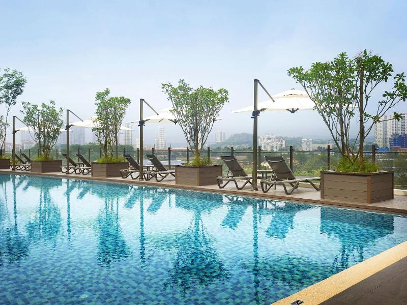Komune Living & Wellness In The Park image