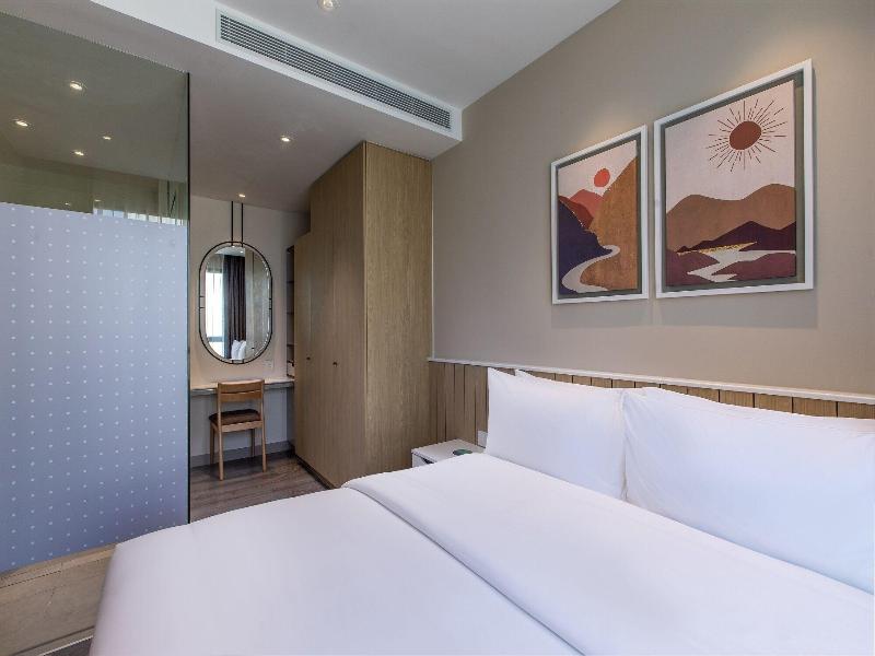 Komune Living & Wellness In The Park image