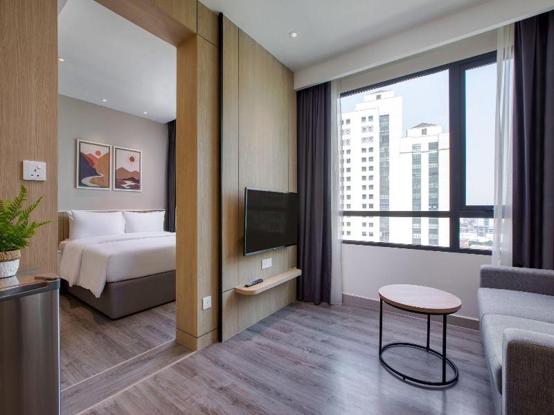Komune Living & Wellness In The Park image