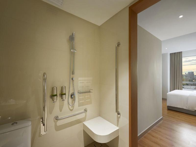 Komune Living & Wellness In The Park image
