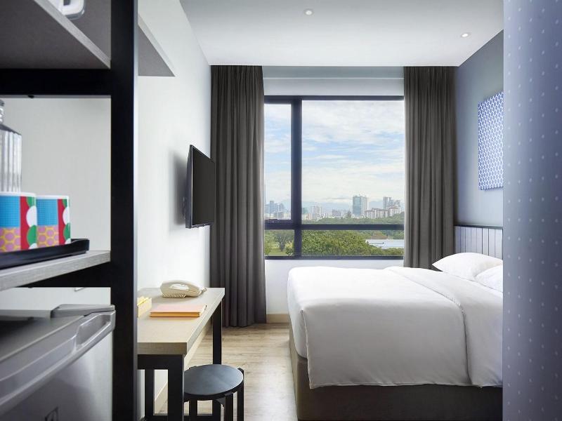 Komune Living & Wellness In The Park image