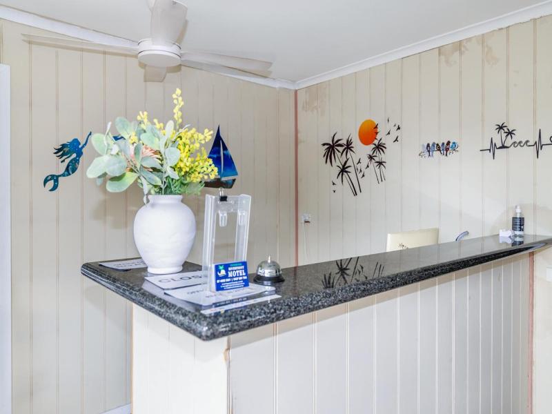 Innisfail Riverfront Motel