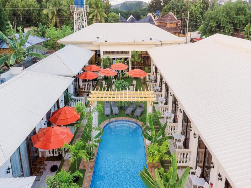E L Westensee Resort image