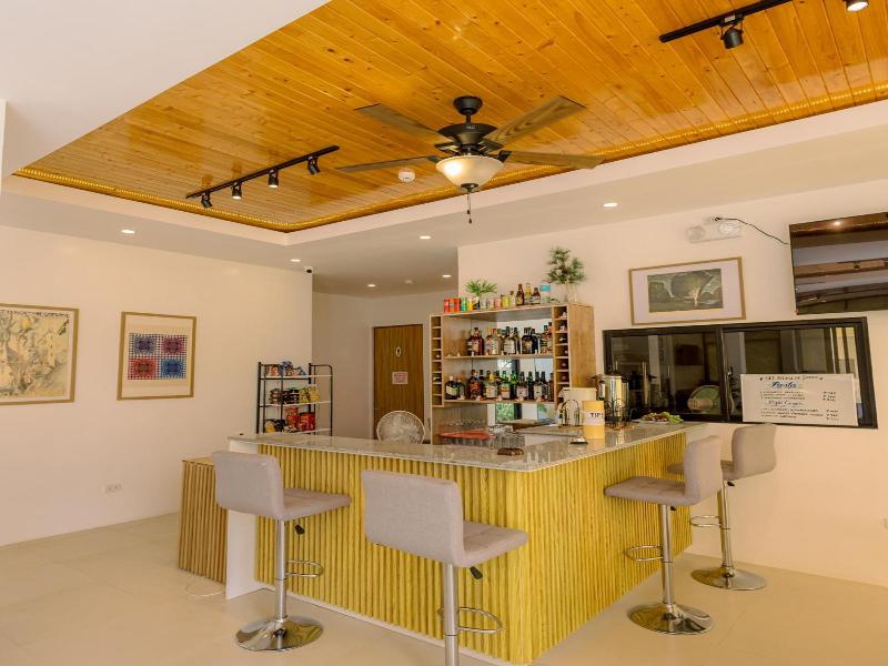 E L Westensee Resort image