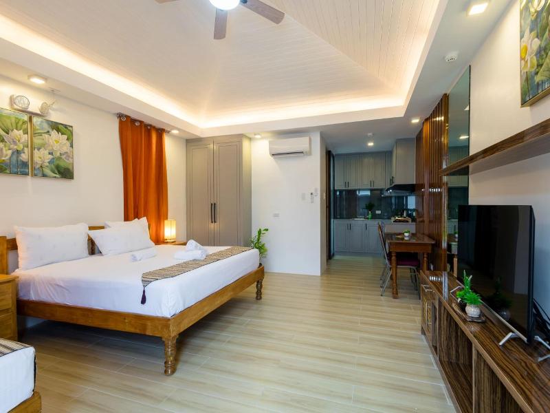 E L Westensee Resort image