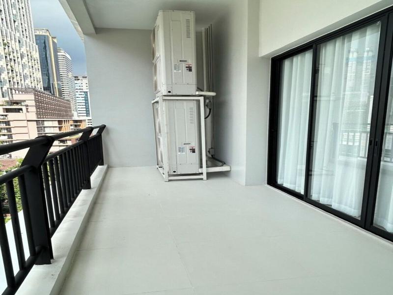 Sathorn 111 image